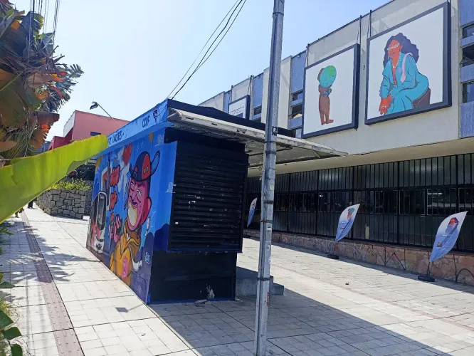 Vende-se Banca de jornal e conveniência em Localização Privilegiada na Zona Leste de SP
