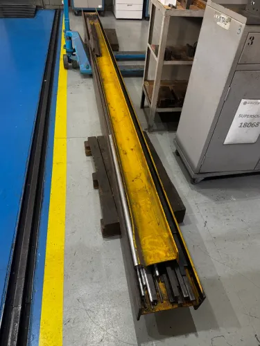 Viga I 05 metros de comprimento X 260 largura X 160 altura
