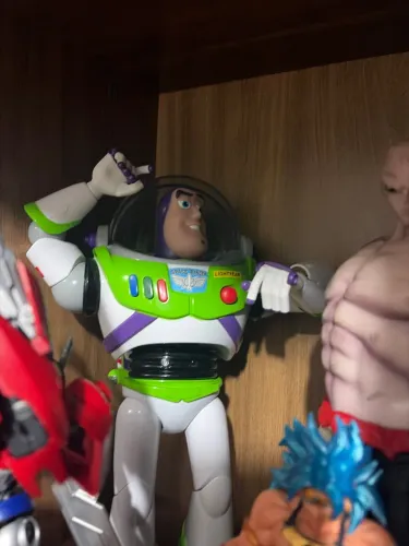 Buzz lightr
