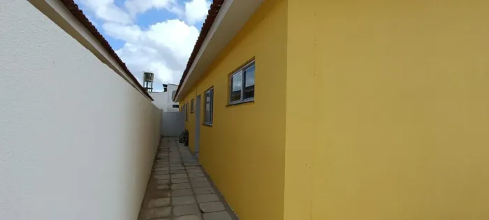 Casa com ótima localização no Bairro das Indústrias