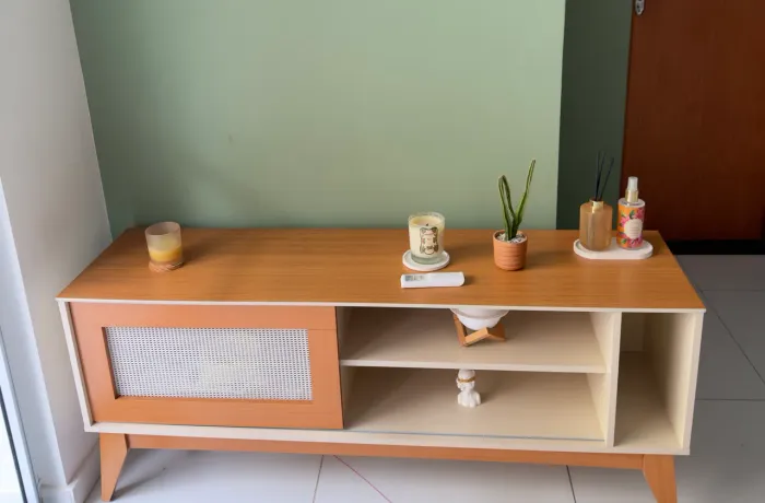 Vendo rack novo para tv, suporta até 50 polegadas