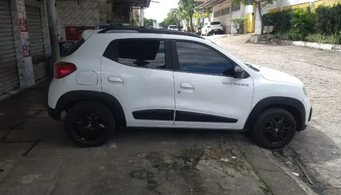 Renault Kwid Outsider 1.0 Flex 12V 5P Mec. 2020