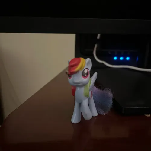 Rainbow Dash Pequena - RESERVADA