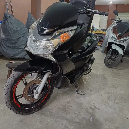 Vendo PCX em ótimo estado