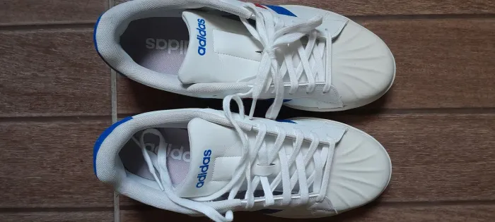 Vendo tênis novo, original