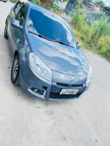 Renault Sandero Privilège Hi-flex 1.6 16V 5P AUT 2012