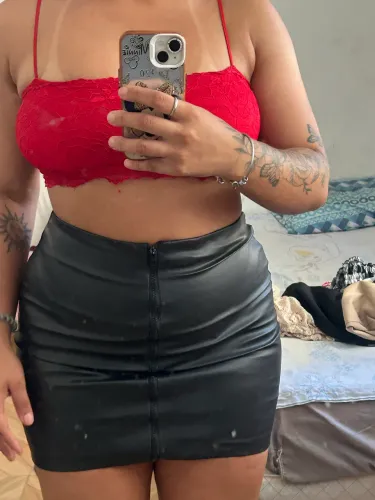 Saia de couro