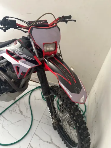 Crf 250f 2019  dois pneus novos raios enox 