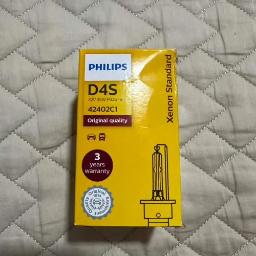 Vendo Lâmpada Xênon Philips D4S