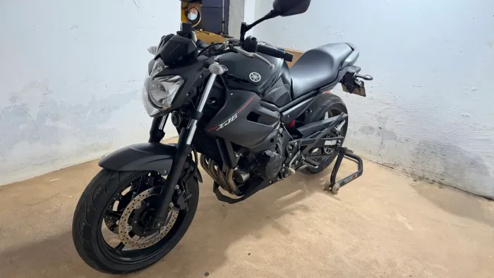 Vende-se xj6