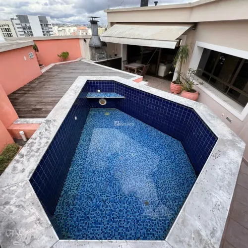 Ótima Cobertura em Moema Pássaros. 250m². Piscina Privativa, churrasqueira e sauna.
