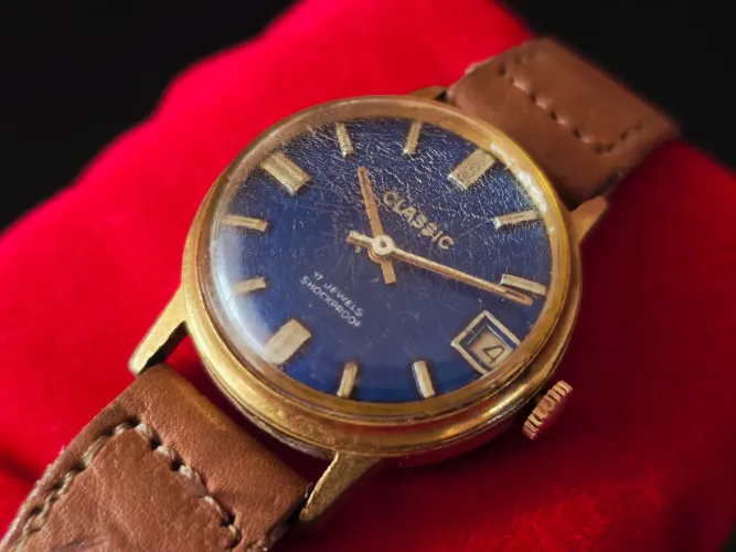 relógio Classic suíço 1968 corda manual caixa em ouro 18k plaquê revisado preço desapego