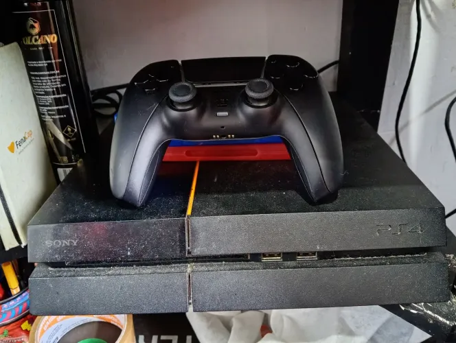 PS 4 FAT HD 512 + 3 JOGOS
