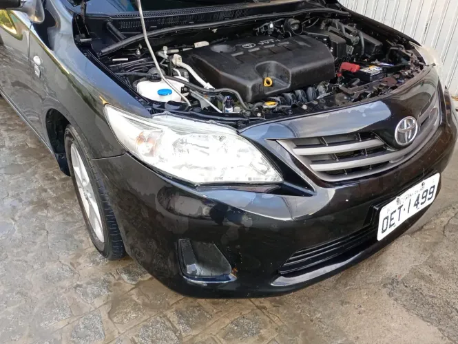 Toyota Corolla GLI 1.8 Flex 16V Aut. 2012