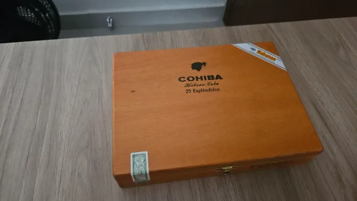 Charutos cubanos Cohiba - 25 Espléndidos - caixa lacrada