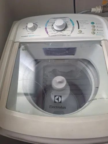 Máquina de lavar Electrolux 8kg perfeita