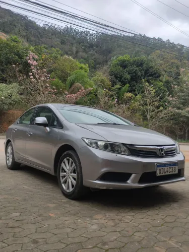 Honda Civic Sedan LXS 1.8/1.8 Flex 16V Mec. 4P 2013