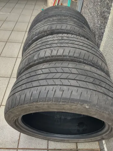 4 PNEUS BRIDGESTONE 225/45 R17... Só 329$ os 4