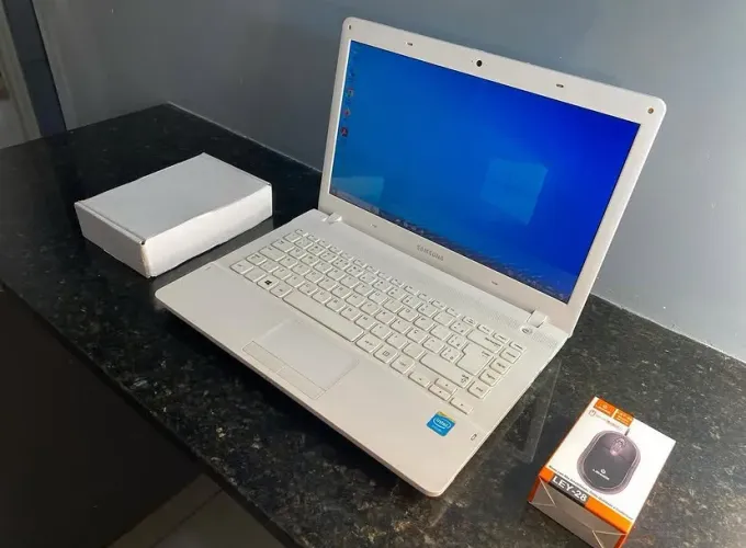 Notebook Samsung NP270 / novíssimo 