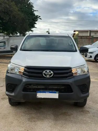 Toyota Hilux Chassi 4X4 2.8 TDI Diesel Mec. 2022