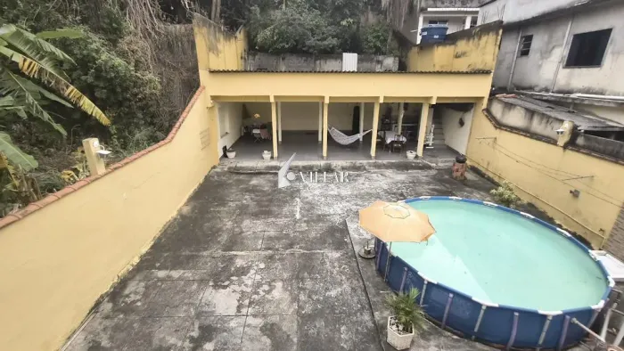 Casa à venda em Rio de Janeiro, Braz de Pina, com 2 quartos, com 253 m²
