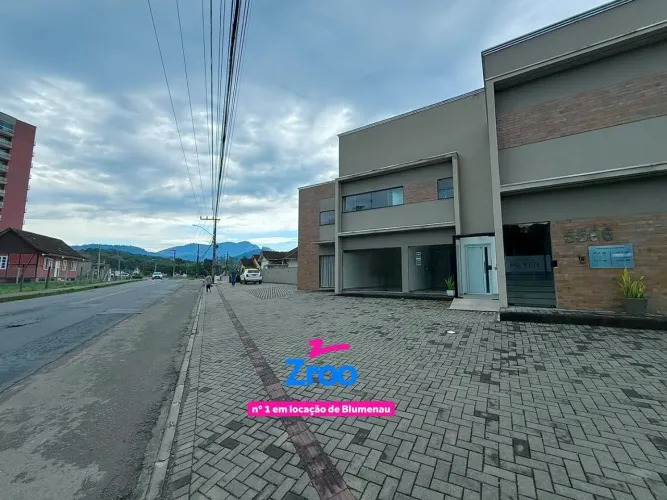Sala Comercial para alugar, 33 m² por R$ 1.400/mês - Itoupava Central - Blumenau/SC
