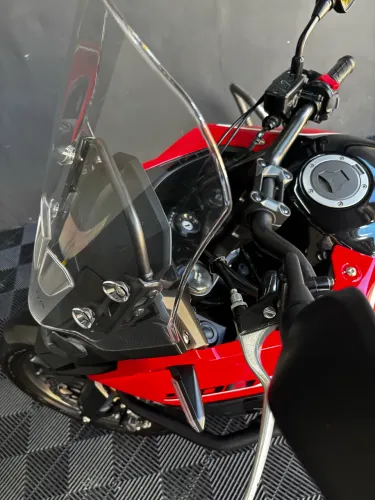 Moto 500x sem detalhes