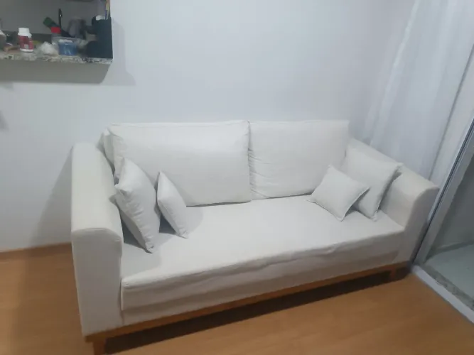 Sofá de 1,80m de largura para 2 lugares