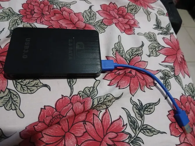 HD externo preto 160GB usado