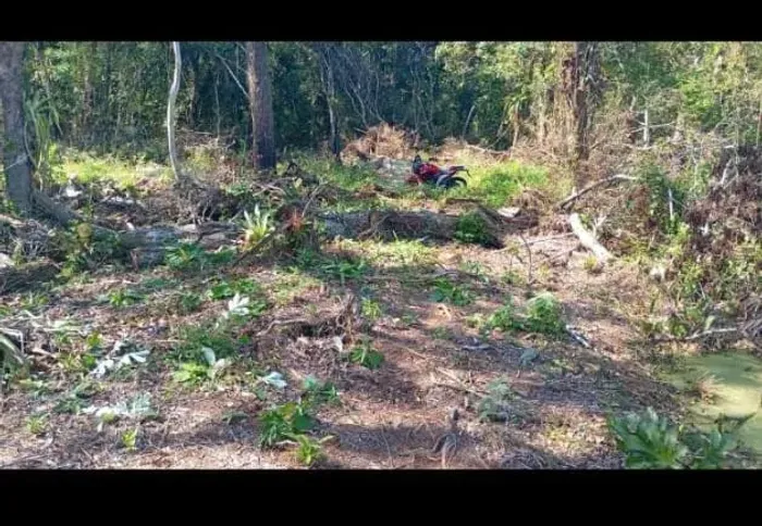 Terreno 10x20, área total 200m²