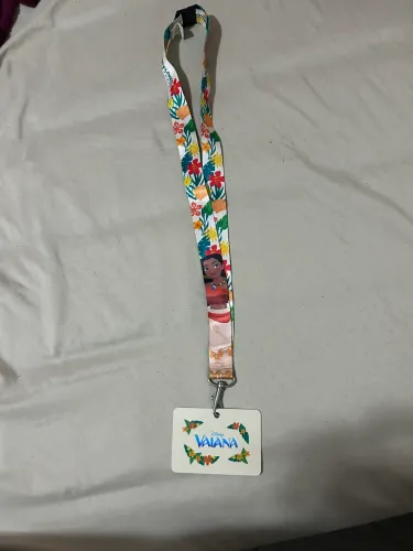 Cordão de cartão/crachá da Moana (produto Disney oficial)