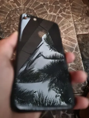 iPhone 8 128gb 550$