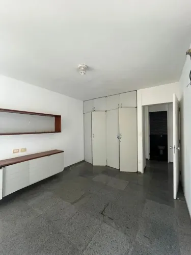 Apartamento em Boa Viagem com 4 quartos, 268 m², 3 vagas e lazer completo