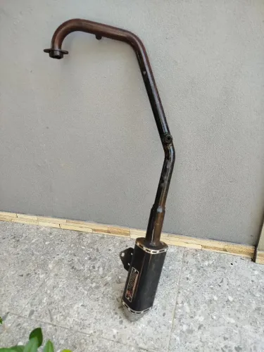 Escapamento fazer 250