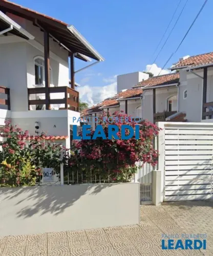 CASA TÉRREA - LAGOA DA CONCEIÇÃO - SC