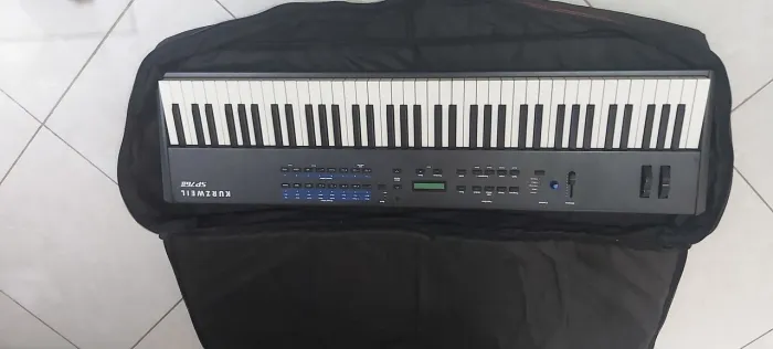 TECLADO KURZWEIL SP76II