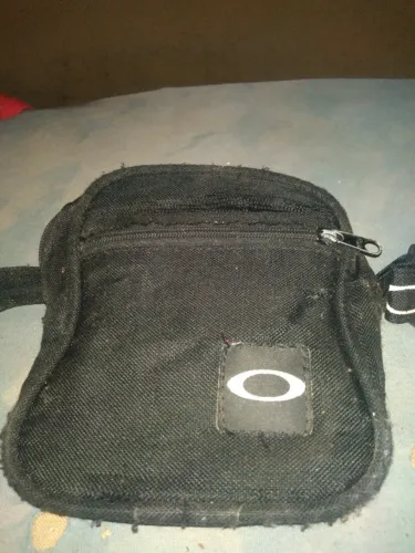 Bolsa Oakley usada