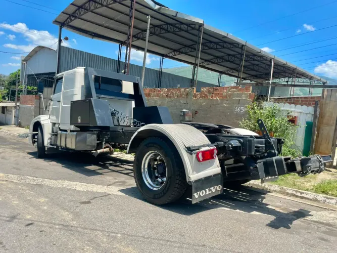 VOLVO NL12 GUINCHO EXTRA PESADO