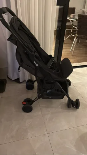 Carrinho de Passeio para Bebê
