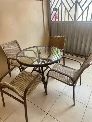 Dois jogos de mesa tampão de vidro *