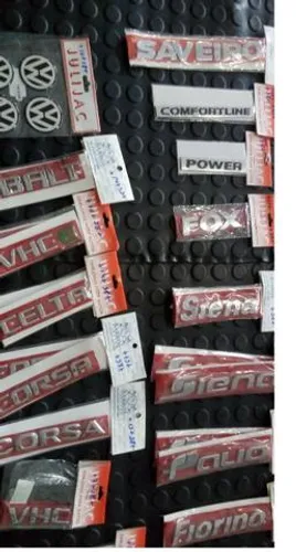 Letras de nomes carro e Emblemas Fiat Vw Gm sdf