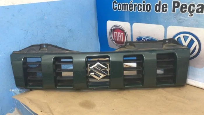 Grade dianteira original Suzuki jimny