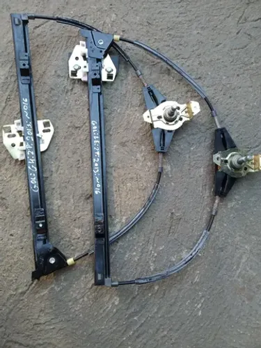 Máquina de vidro VW gol G4 2 portas 