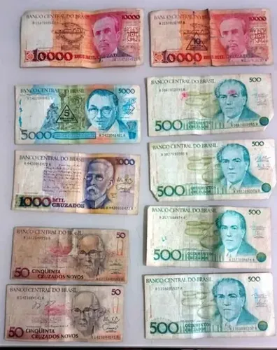 Vende-se notas para colecionador