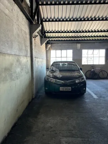 BOX DE GARAGEM NA DUQUE DE CAXIAS, COM 16,50M2
