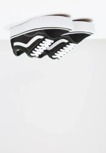 tênis feminino preto/branco