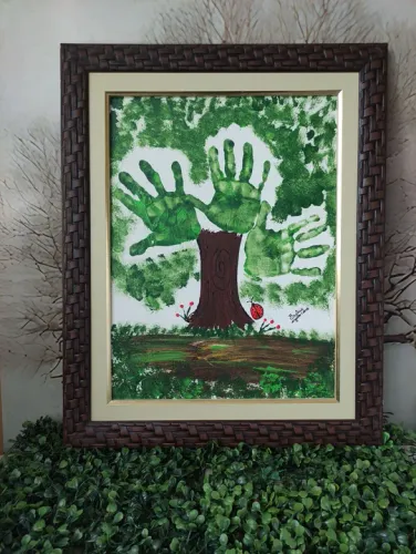 ? Quadro Infantil Único - Pintado pela Pequena Artista Beatriz ?<br>