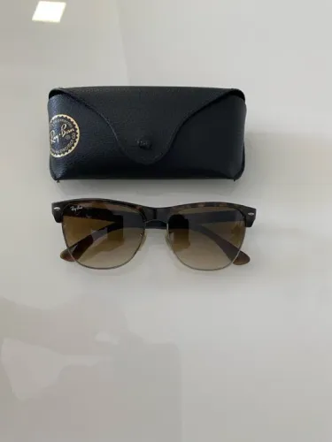 Óculos de sol Ray-Ban marrom