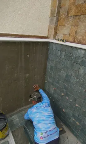 Serviço de hidráulica e elétrica entre outros para piscina 