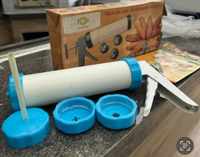 Kit para fazer churros Fun Kitchen